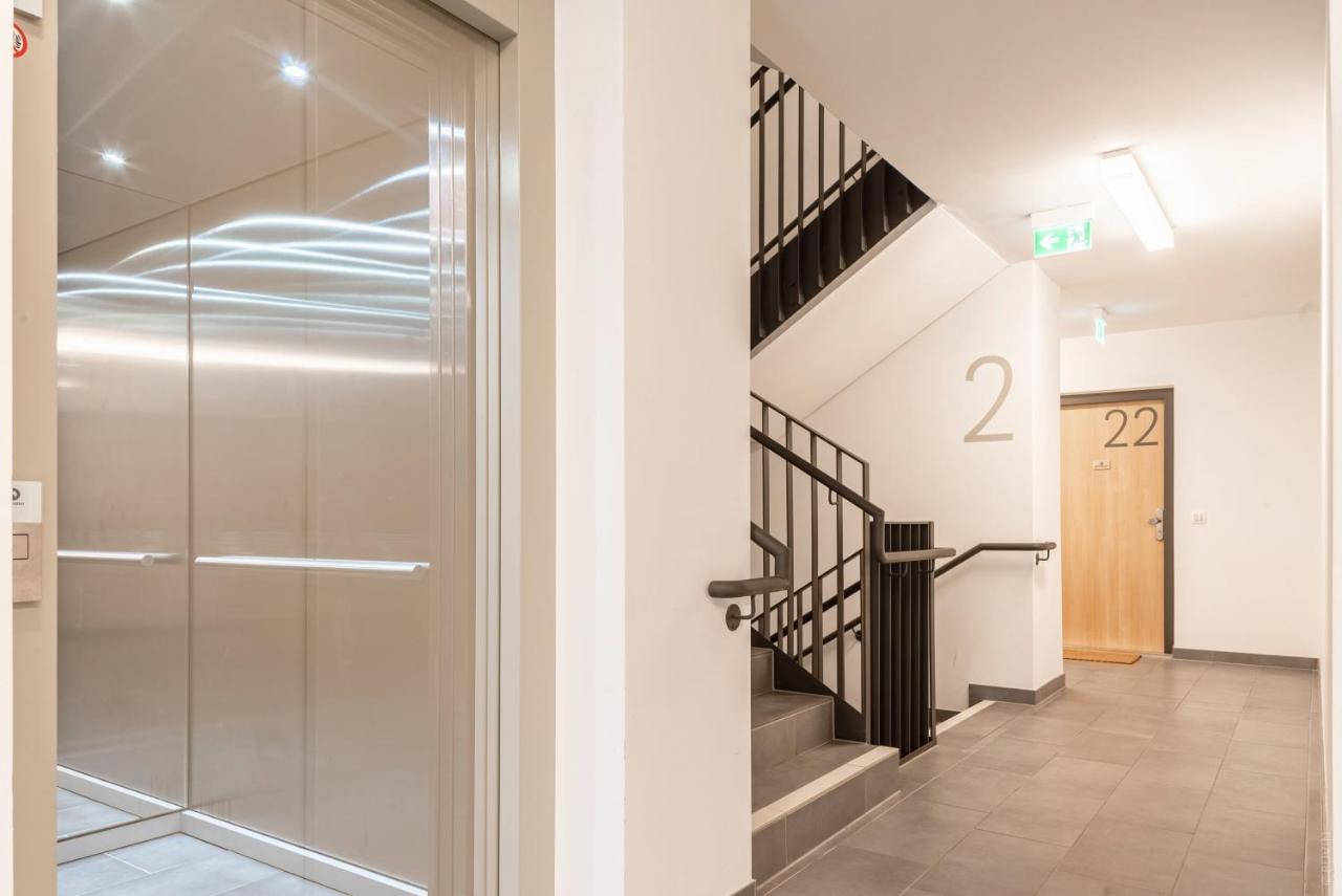 Whats-App Self-Check-In - 1Br Apartment, Near Airport,15 Min To Center Vienne Extérieur photo