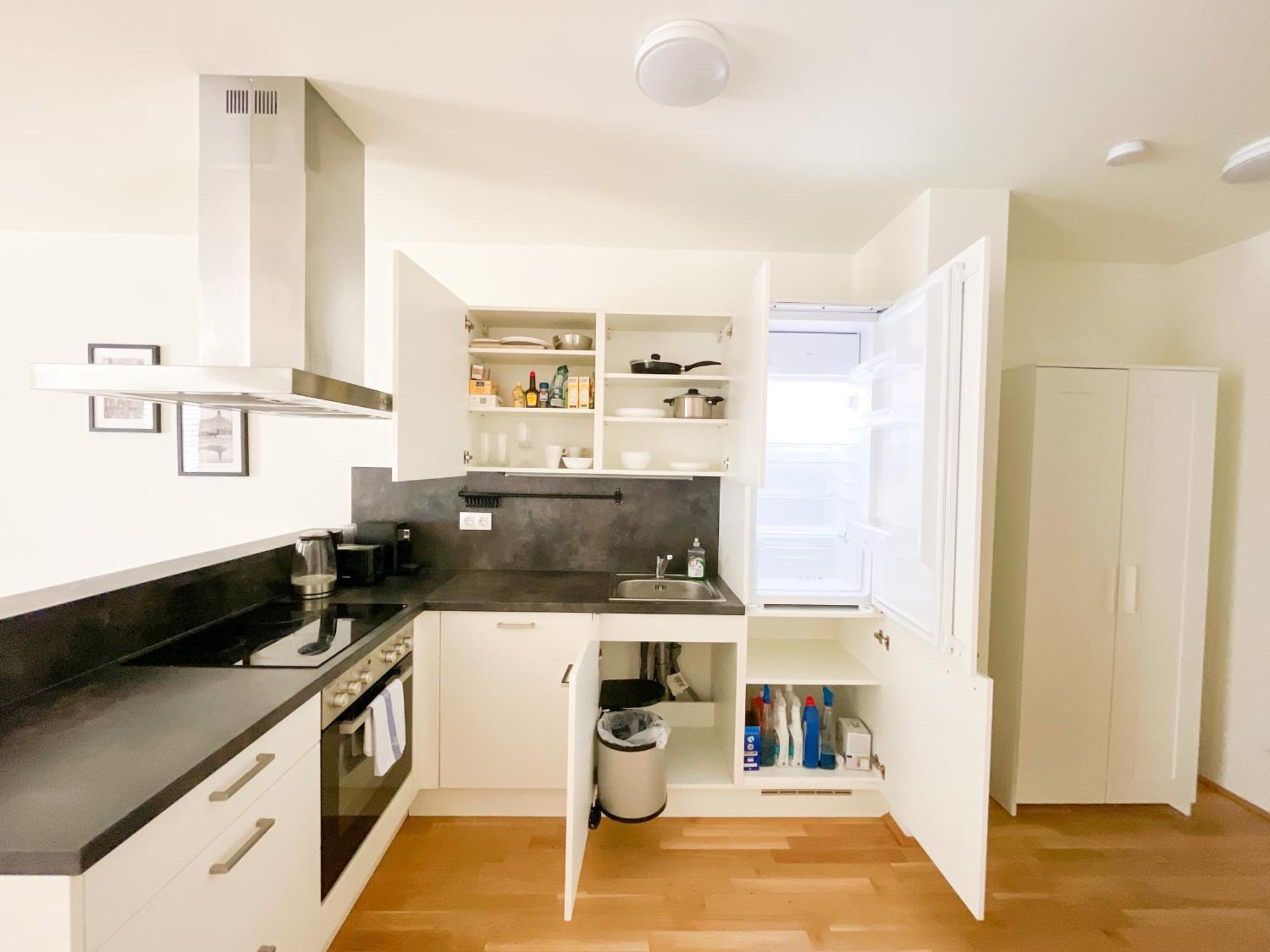 Whats-App Self-Check-In - 1Br Apartment, Near Airport,15 Min To Center Vienne Chambre photo
